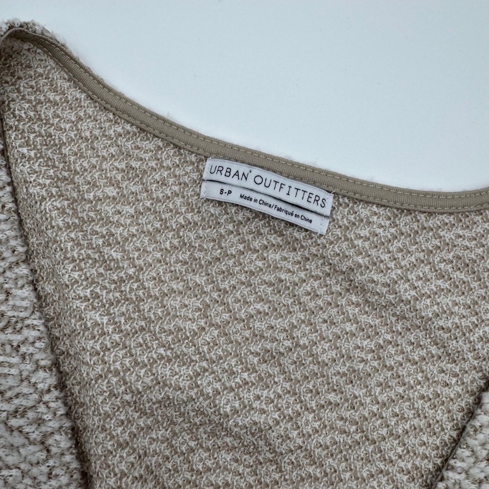 Urban Outfitters Marled Knit Surplice Wrap Crop Top Beige Long Sleeve Small - Picture 2 of 5